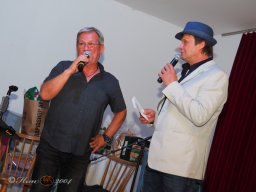 Künstler helfen Kinder - Mit Musik zur Menschlichkeit